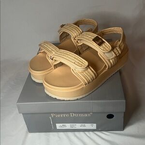 Pierre Dumas Elegant Sandals